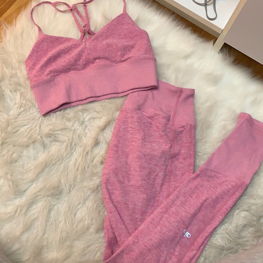 Alo pink set